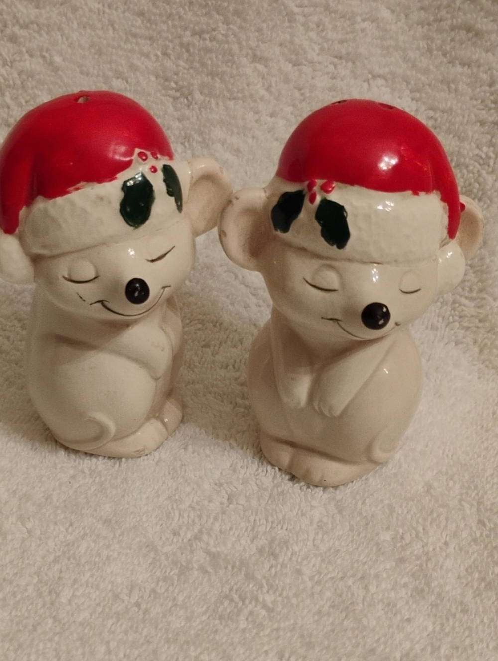 Vintage Ceramic Mouse Salt & Pepper Shakers with Red Santa Hats